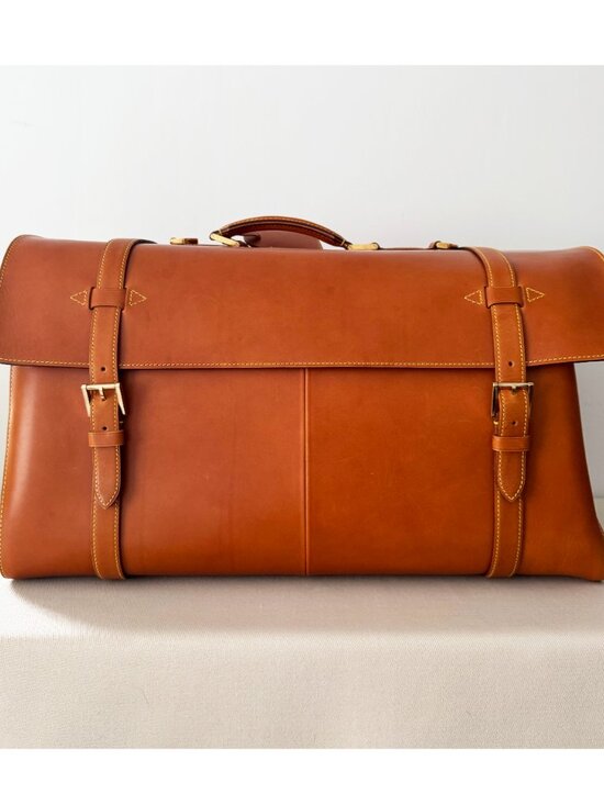 Louis Vuitton Other - Louis Vuitton "Nubie" Weekender Bag in Natural Leather